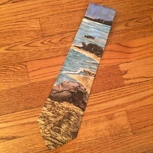 Vintage 90s Endangered Species Tortoise 100% Silk Men’s Tie